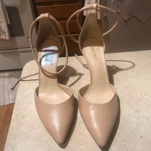 Gorgeous Nine West Heels - worn once- size 10!